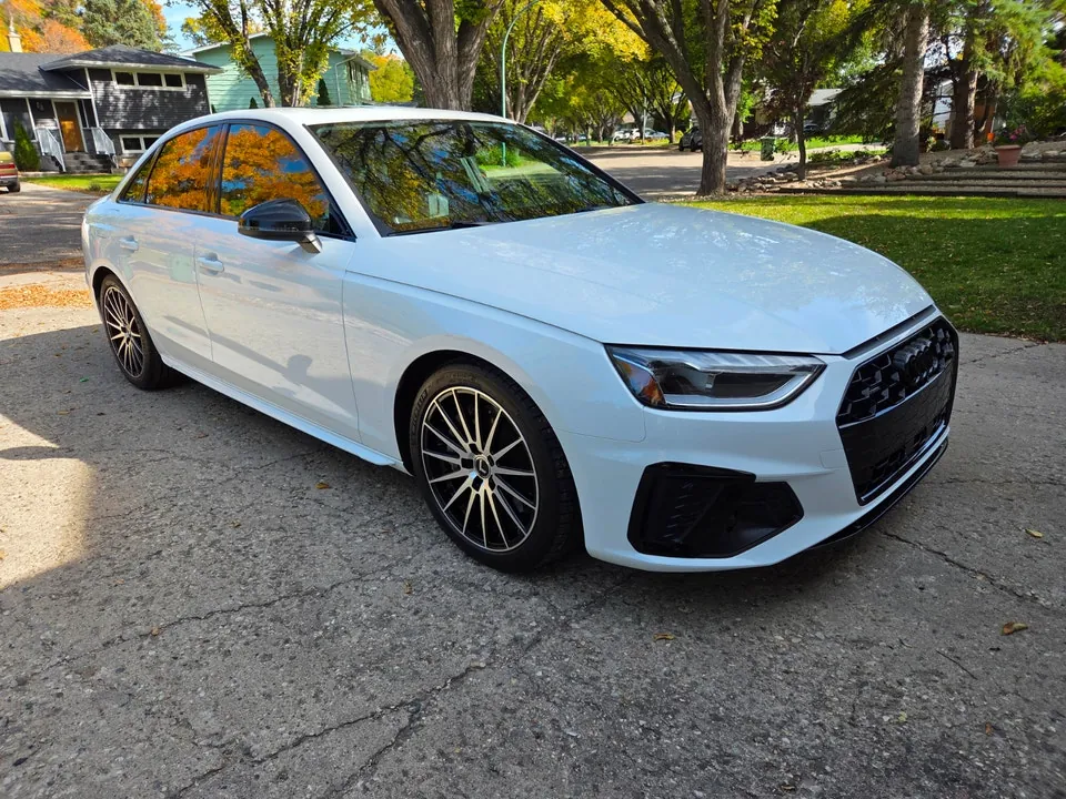 Audi A4 2021 photo 4