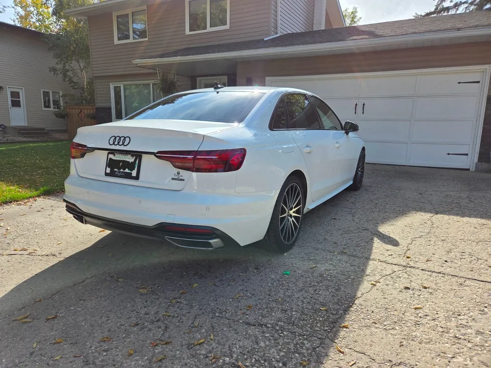 Audi A4 2021 photo 3