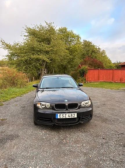 BMW 116D 2009 photo 3