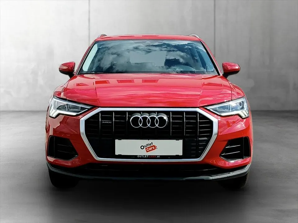 Audi Q3 2022 photo 4