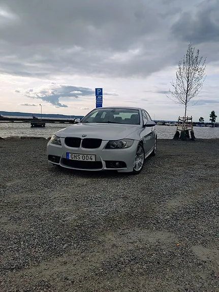 BMW 325I