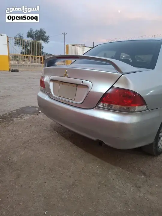Mitsubishi Lancer 2010 photo 4