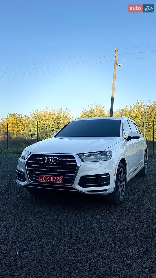 Audi Q7 2017 photo 5