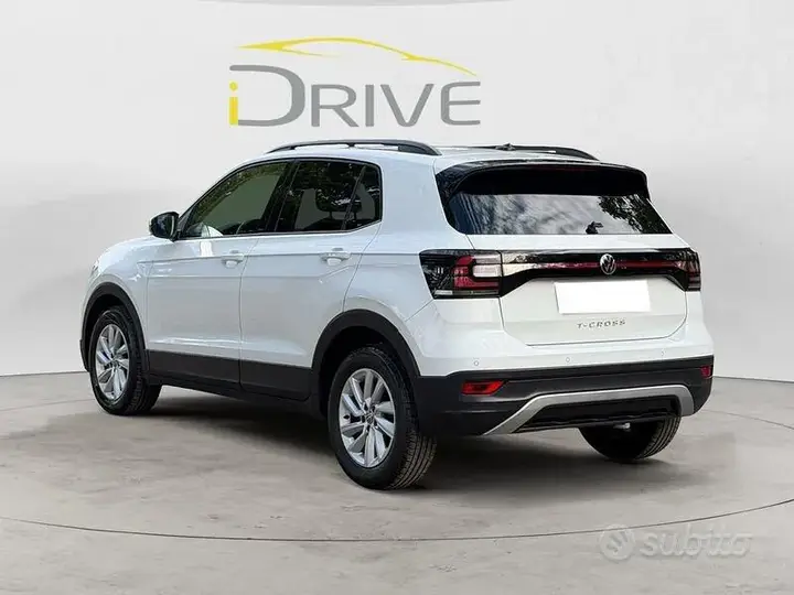 Volkswagen T-Cross 2023 photo 3