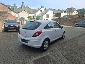 Opel Corsa 2010 photo 3