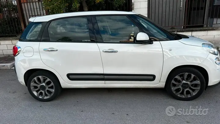 Fiat 500L 2015 photo 3