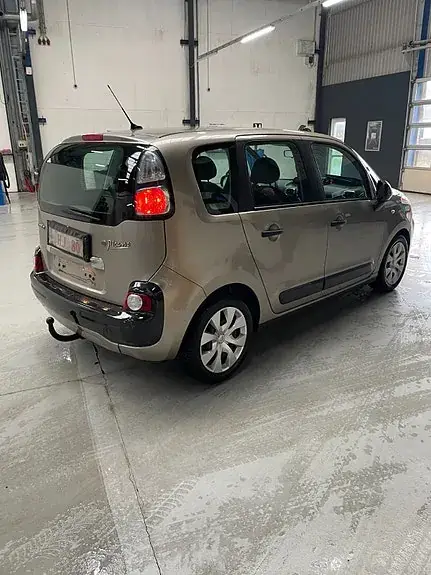 Citroen C3 Picasso 2010 photo 3