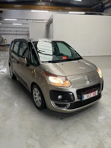 Citroen C3 Picasso 2010 photo 2