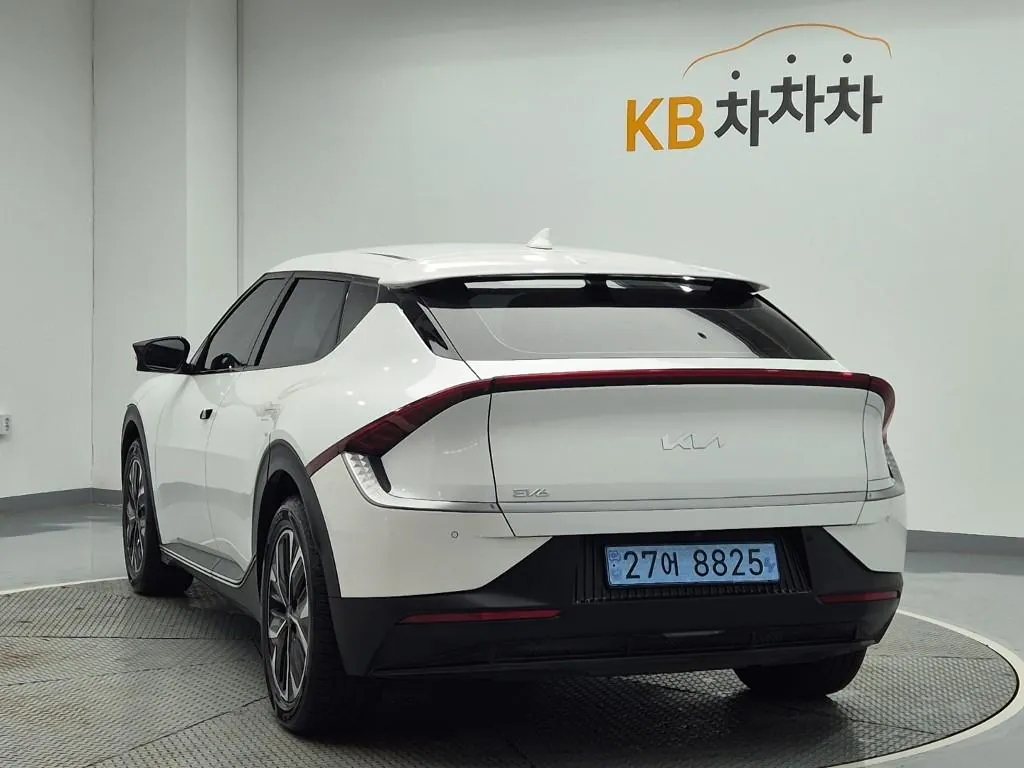 Kia Ev6 2023 photo 2