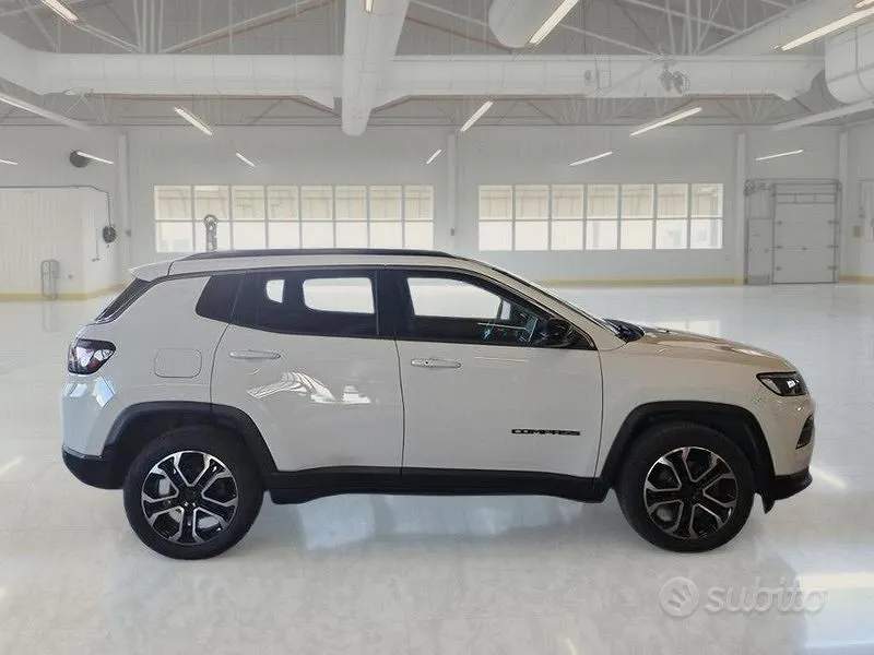 Jeep Compass 2023 photo 3