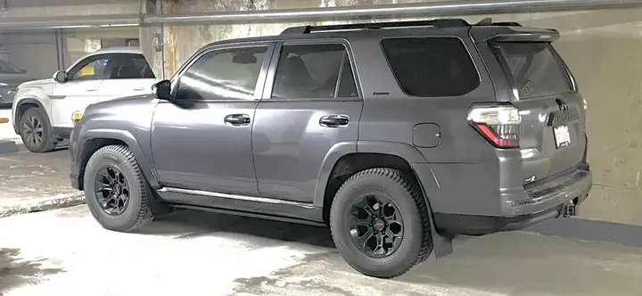 Toyota 4Runner 2021 photo 3