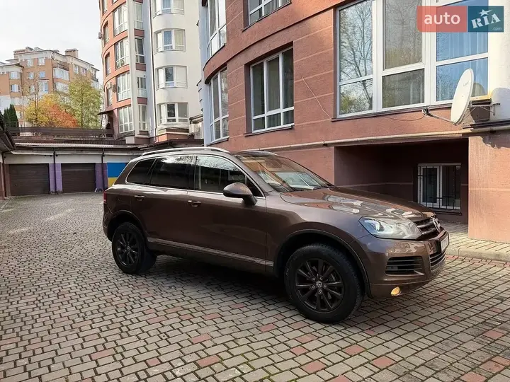 Volkswagen Touareg 2012 photo 4