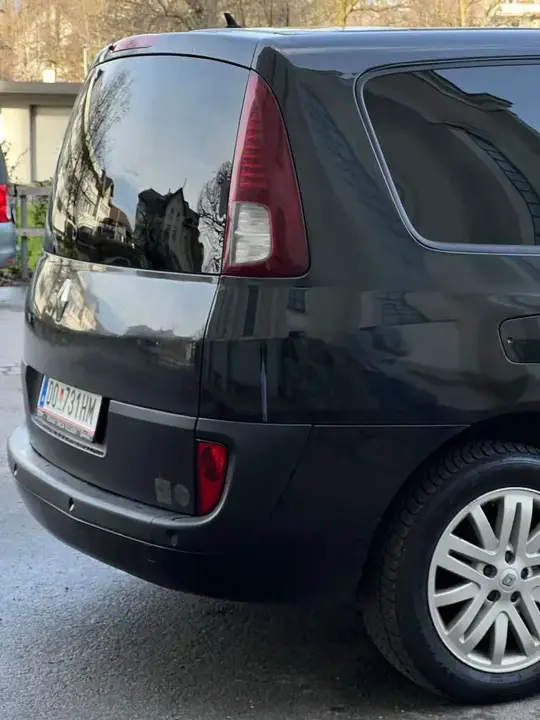 Renault Espace 2011 photo 3