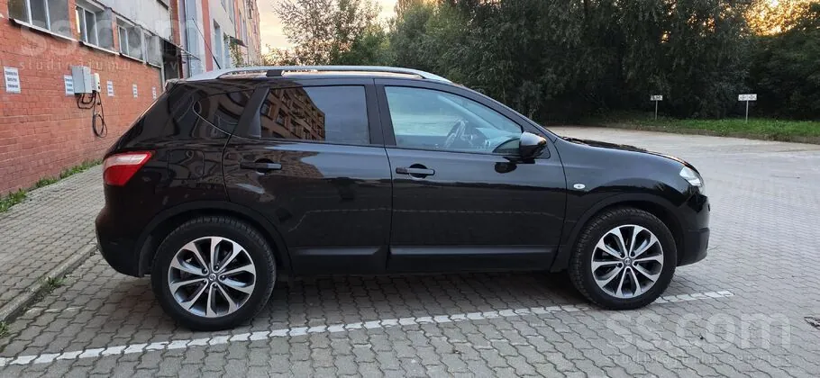 Nissan Juke 2011 photo 5