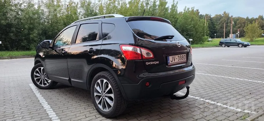 Nissan Juke 2011 photo 4