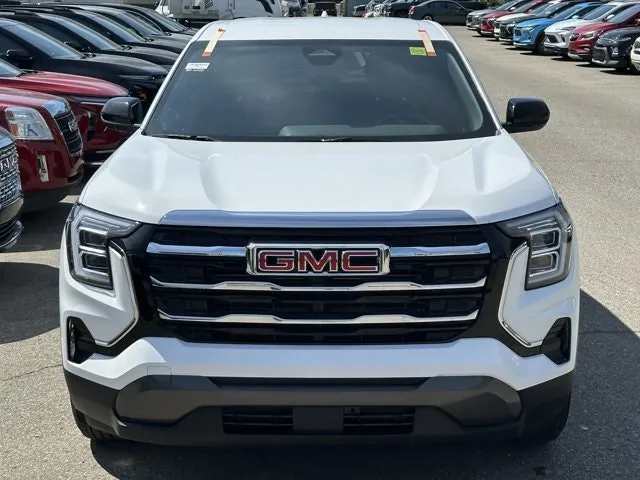 GMC Terrain 2026 photo 2