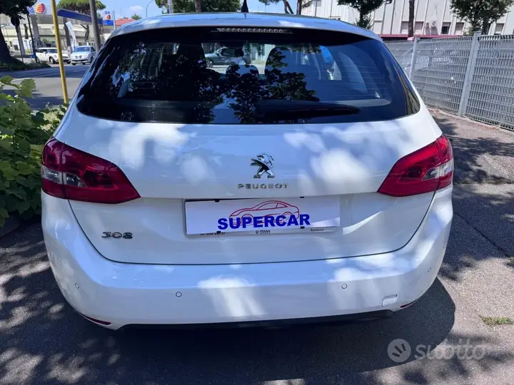 Peugeot 308 2019 photo 4