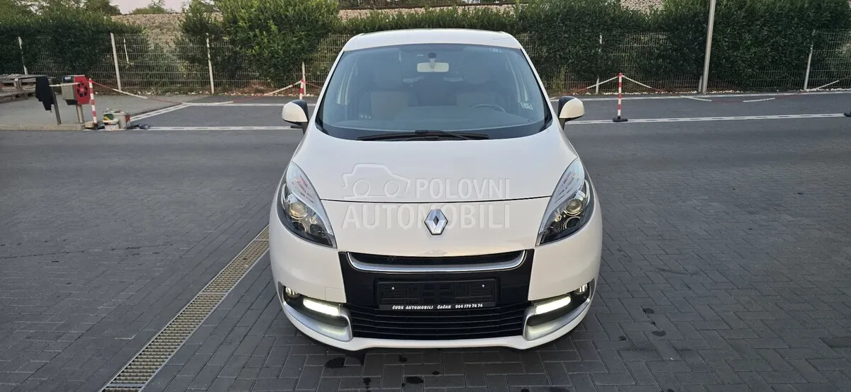 Renault Scenic 2013 photo 4