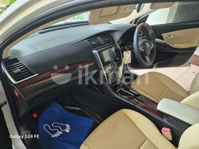 Toyota Premio 2019 photo 4