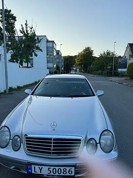 Mercedes-Benz Clk 200 1999 photo 3