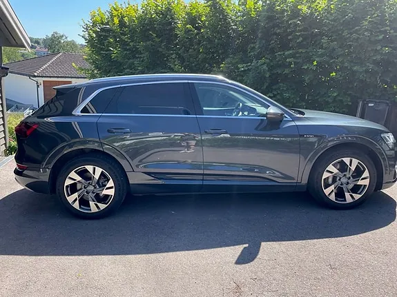 Audi E-Tron 2020 photo 3