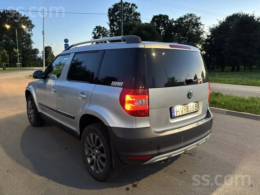 Skoda Yeti 2012 photo 5