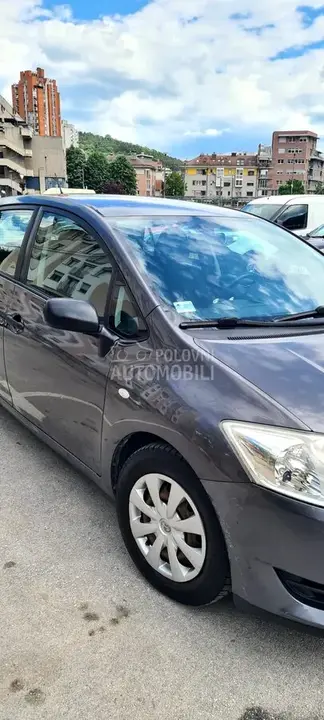 Toyota Auris 2008 photo 2
