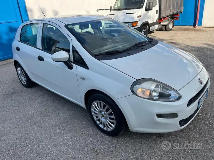 Fiat Punto 2018 photo 5