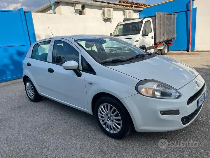 Fiat Punto 2018 photo 3