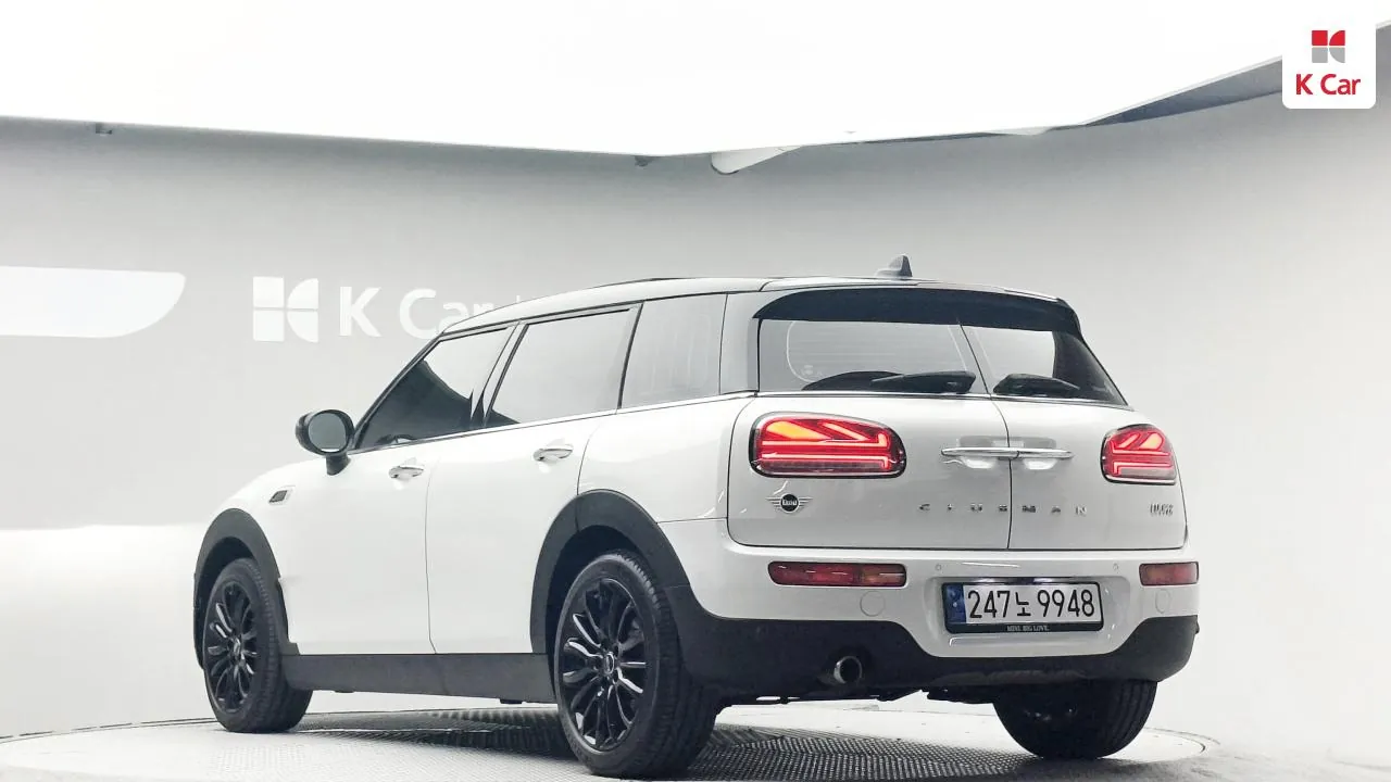 Mini Cooper Clubman 2024 photo 4