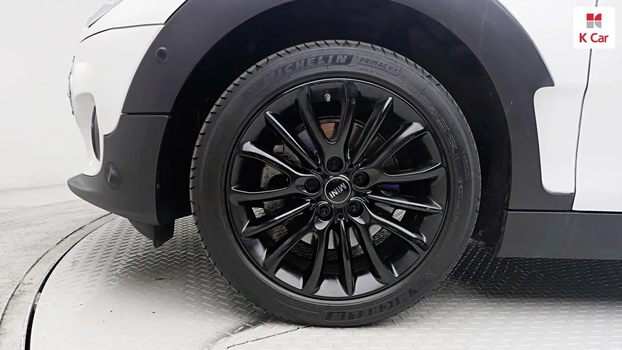 Mini Cooper Clubman 2024 photo 5