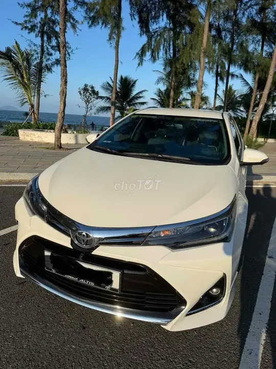Toyota Corolla Altis