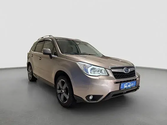 Subaru Forester 2013 photo 3