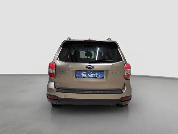 Subaru Forester 2013 photo 5