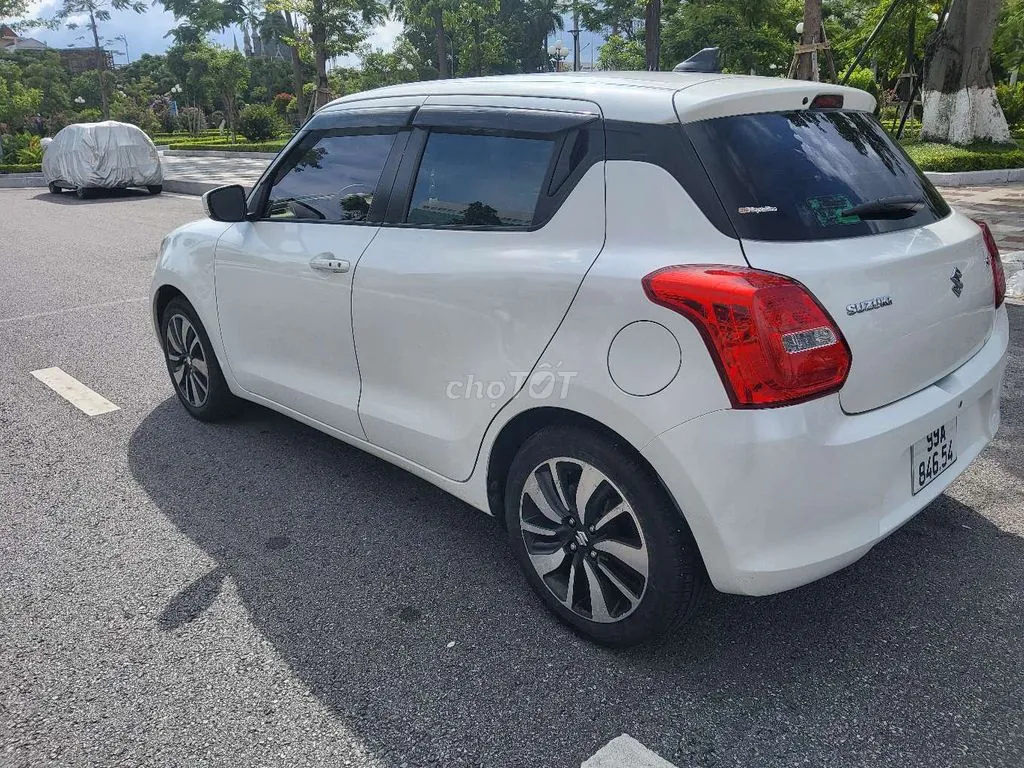 Suzuki Swift 2019 photo 3