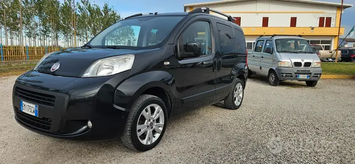 Fiat Qubo 2012 photo 2