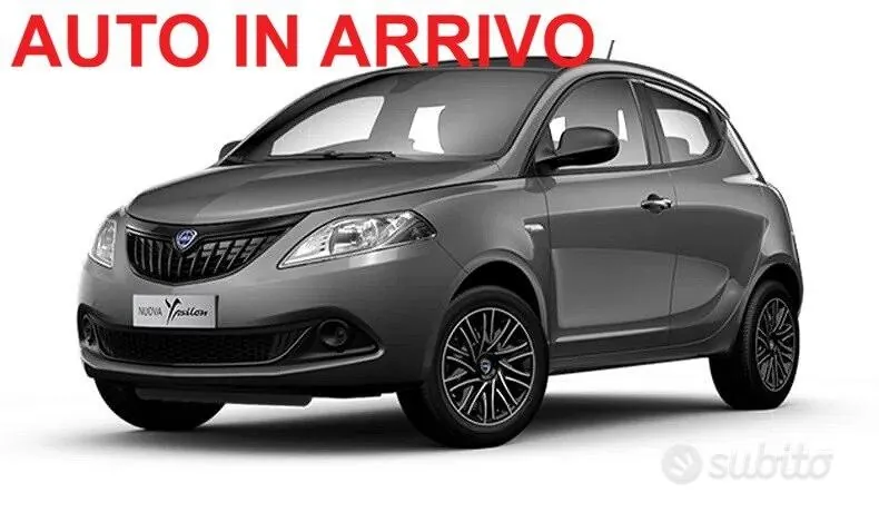 Lancia Ypsilon
