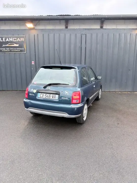 Nissan Micra 2000 photo 3
