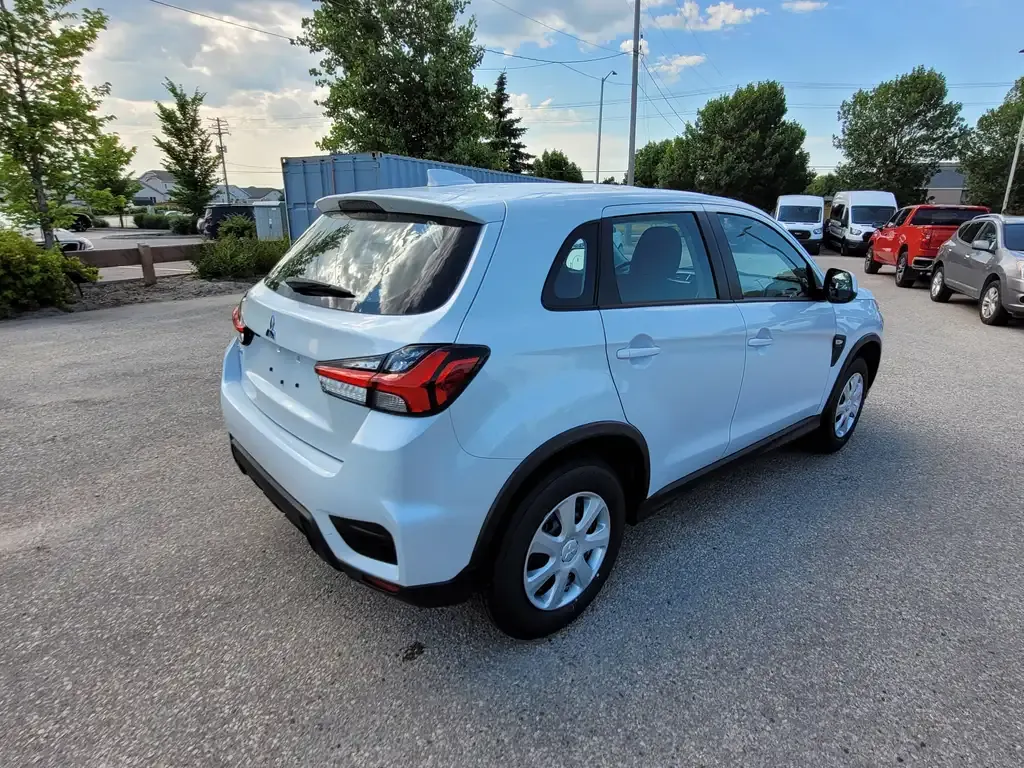 Mitsubishi Rvr 2026 photo 5