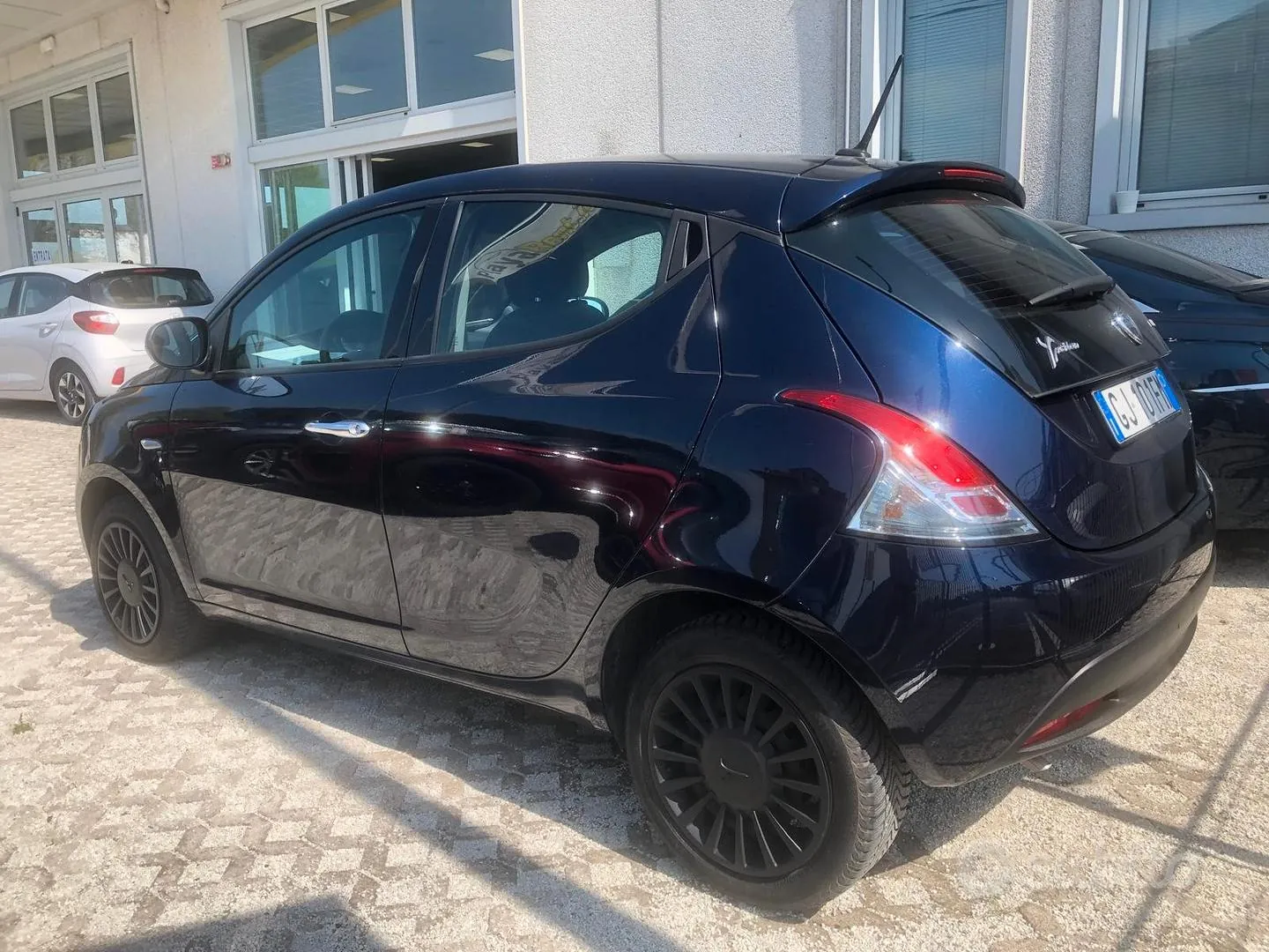 Lancia Ypsilon 2022 photo 2