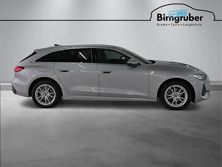 Audi A5 Avant 2025 photo 3