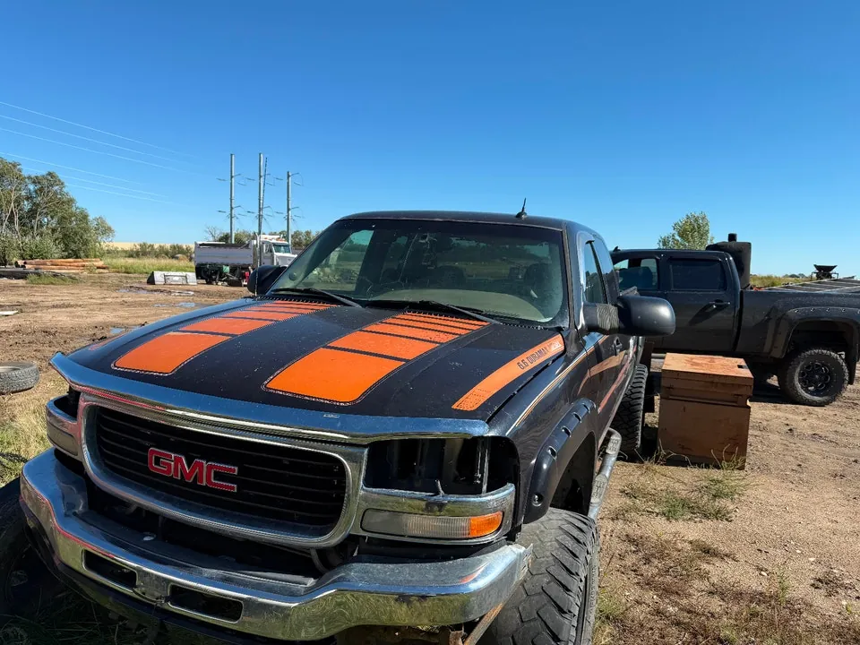 GMC Sierra 2500Hd 2005 photo 3