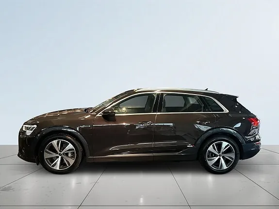 Audi Q8 E-Tron 2024 photo 4