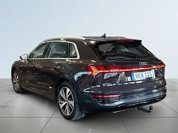 Audi Q8 E-Tron 2024 photo 5