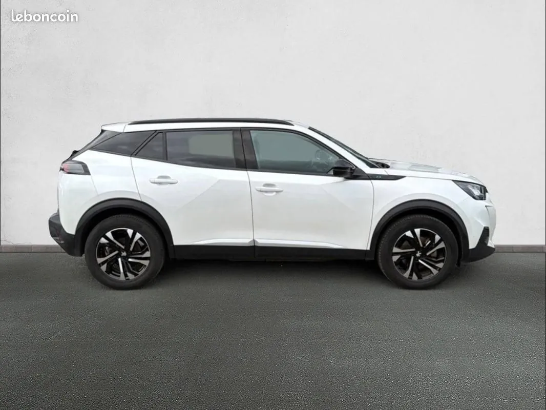 Peugeot 2008 2022 photo 4