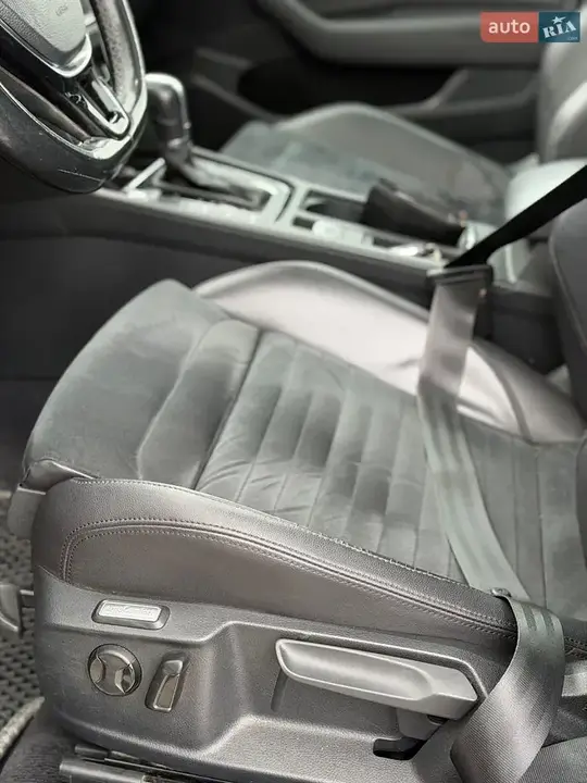 Volkswagen Passat 2015 photo 5