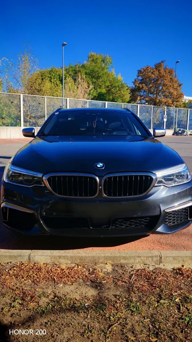BMW 5 Series 2018 photo 2