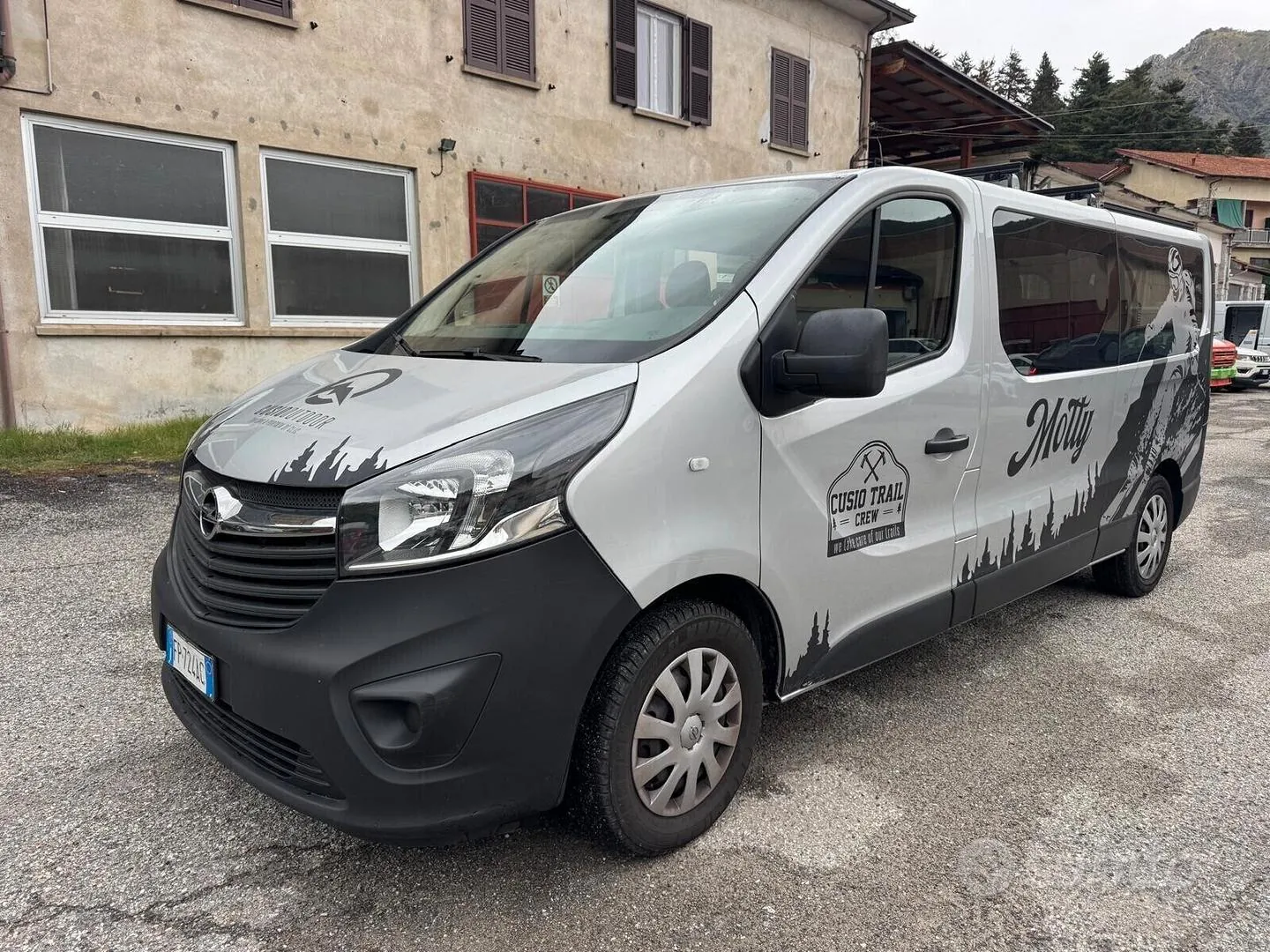 Opel Vivaro 2018 photo 2