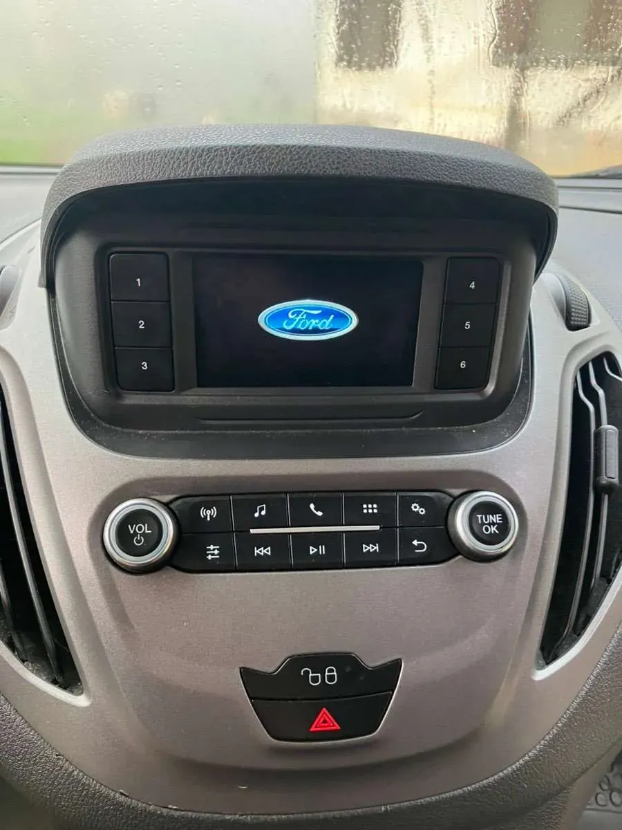 Ford Tourneo 2018 photo 3