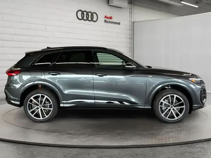 Audi Q5 2026 photo 4